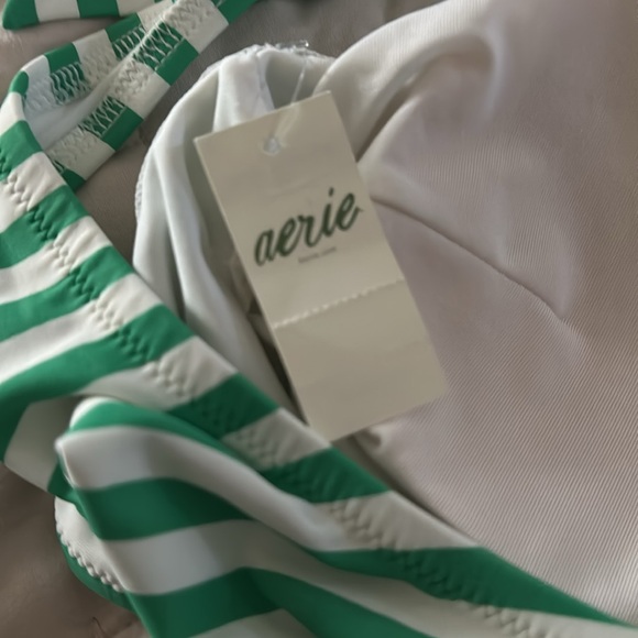 Aerie one shoulder white/green striped bikini top NWT - Picture 4 of 4